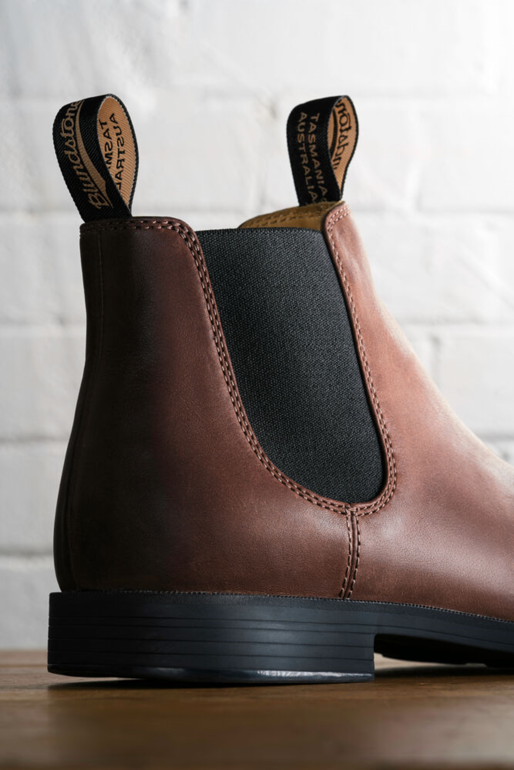 989-1900_CHESTNUT_3.png