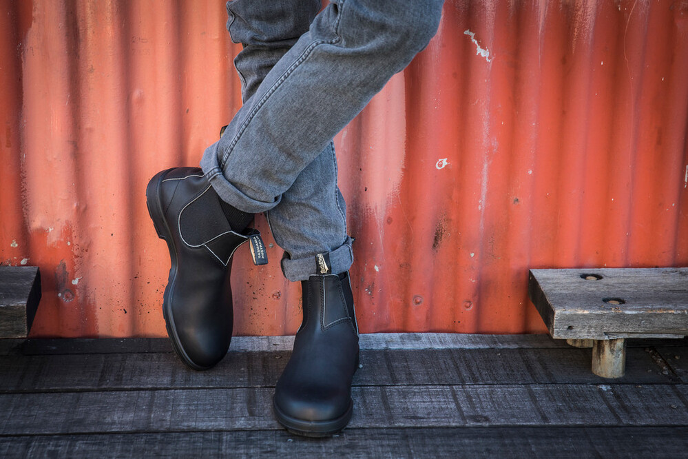 989-510_BLACK-PREMIUM-OIL_4.png